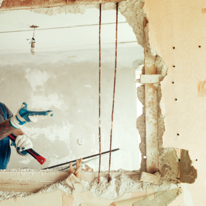 Demolizione e ricostruzione