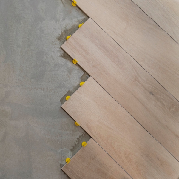 Posa pavimenti, rivestimenti e cartongesso